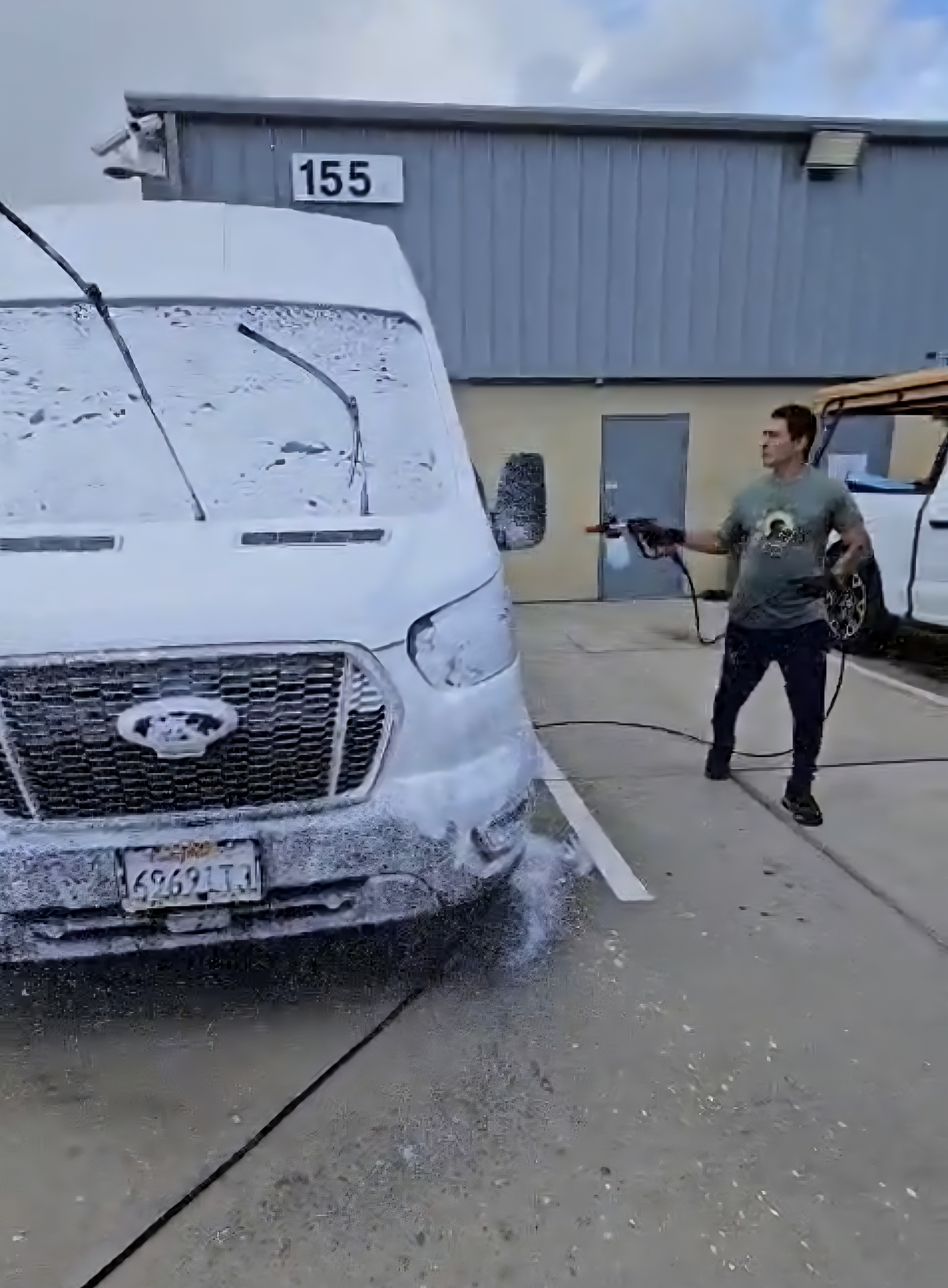 Ford Transit — Foam Cannon