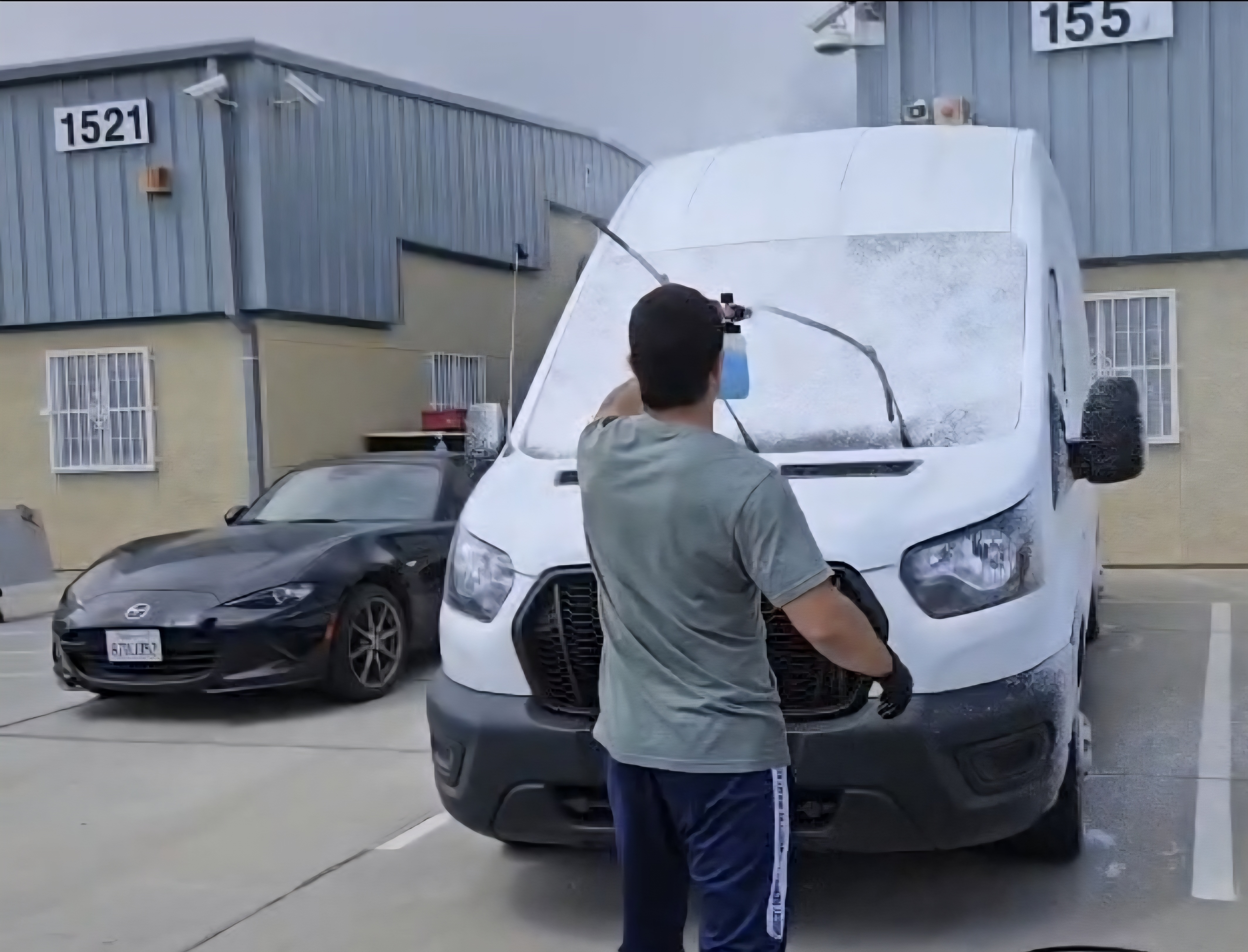 Commercial Vehicle Detail