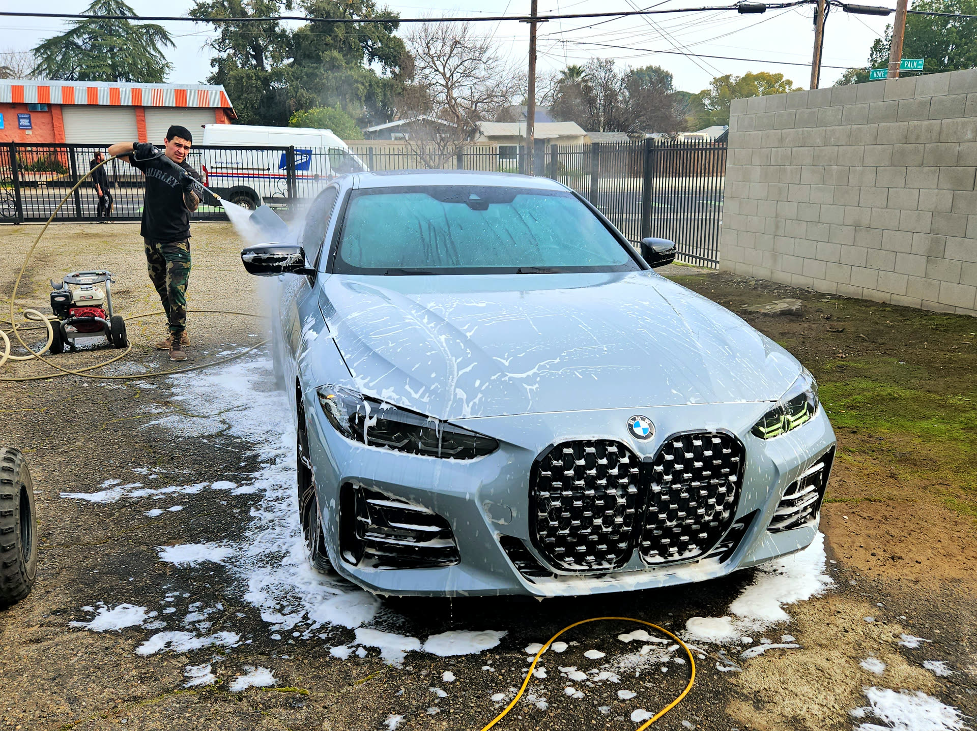 Standard Full Detail gallery 4
